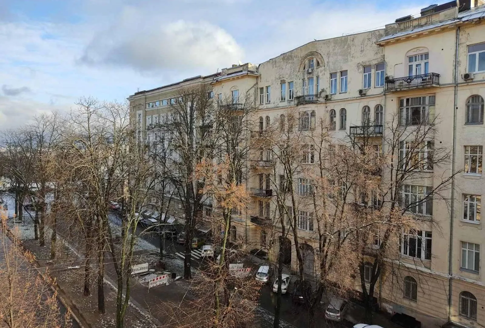One Bedroom Maidan Apartment Kyiv Ukraine